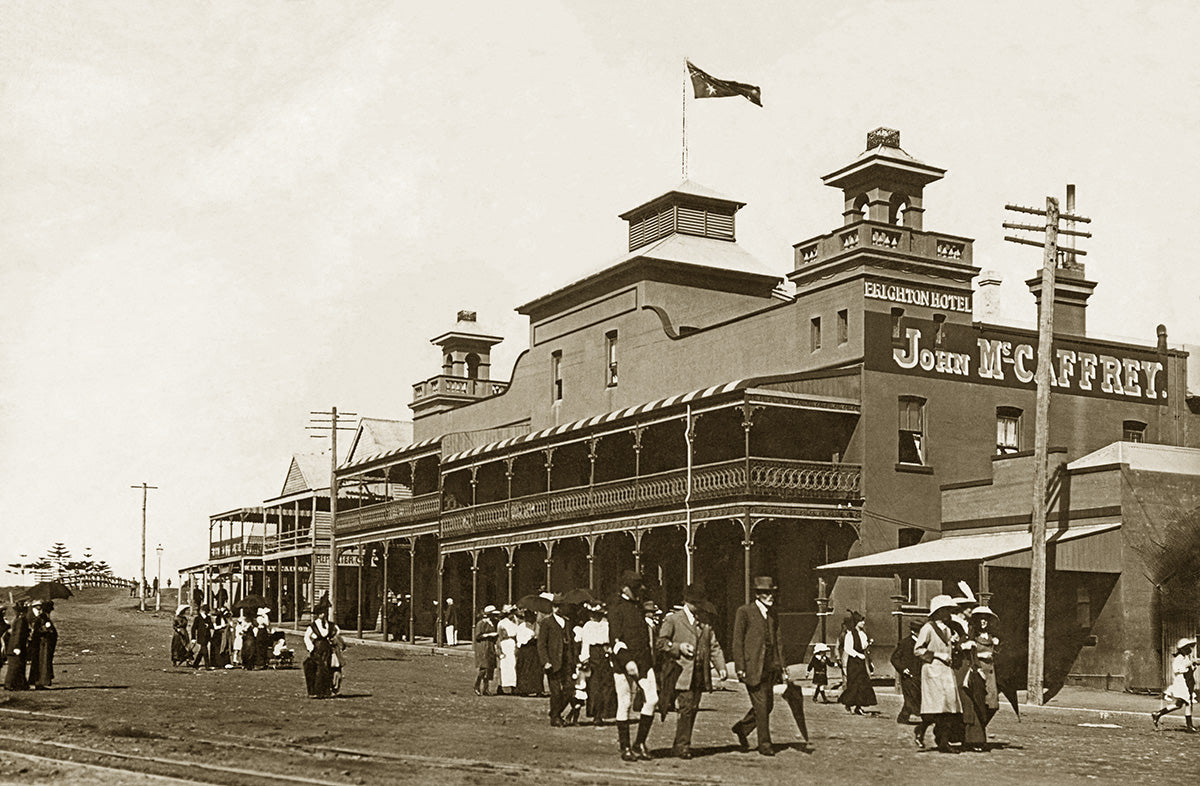 Manning Street And Brighton Hotel, Kiama NSW Australia 1902