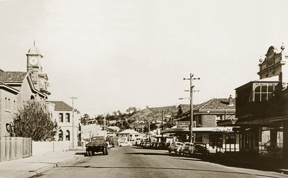 Argyle Street, Picton NSW Australia 1950s
