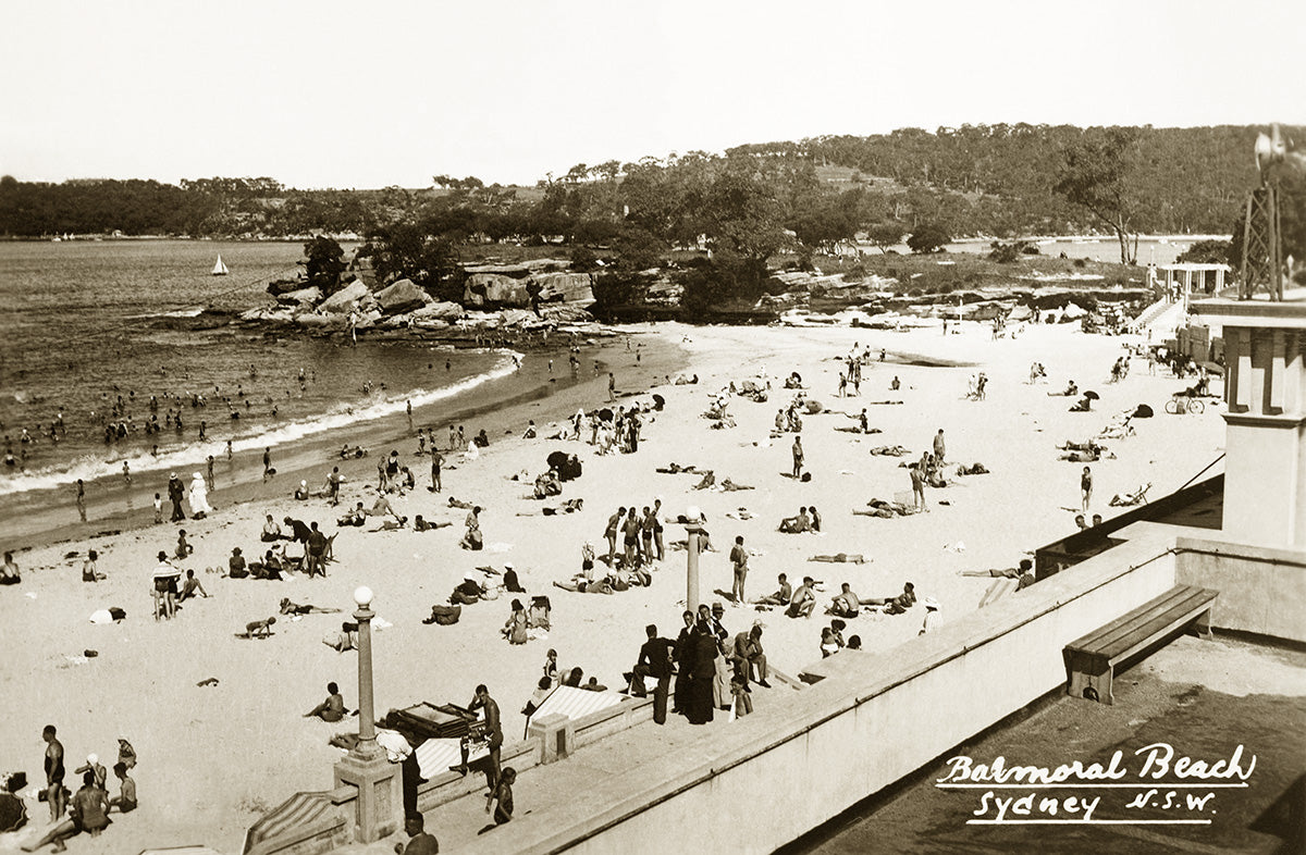 Edwards Beach, Balmoral NSW Australia 1930s