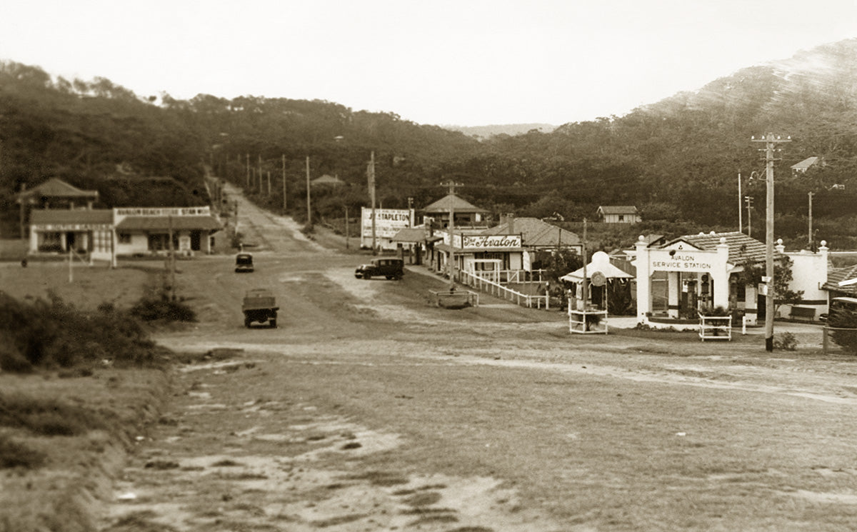 Old Barrenjoey Road, Avalon NSW Australia 1930s