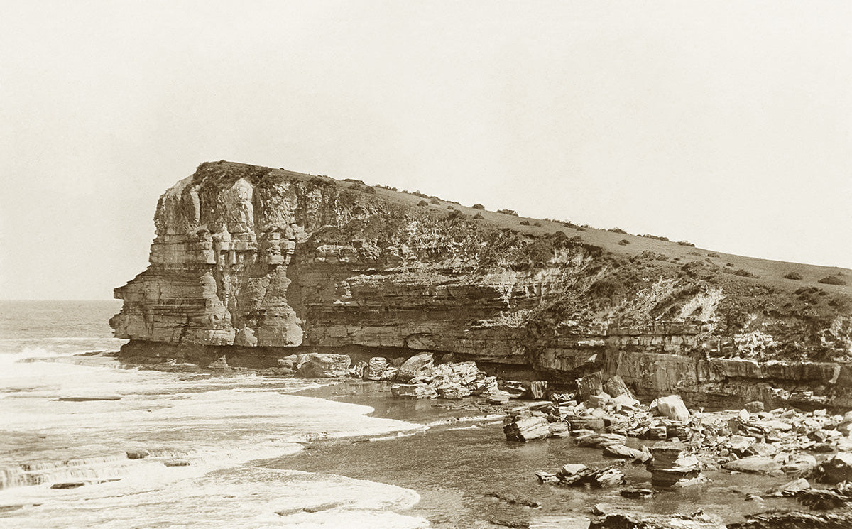 Skillion, Terrigal NSW Australia 1907