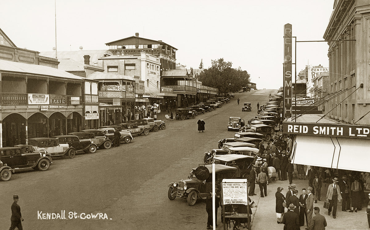 Kendall Street, Cowra NSW Australia 1930s