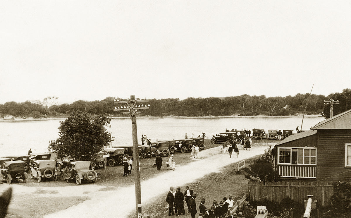 Boxing Day, Brunswick Heads NSW Australia c.1930