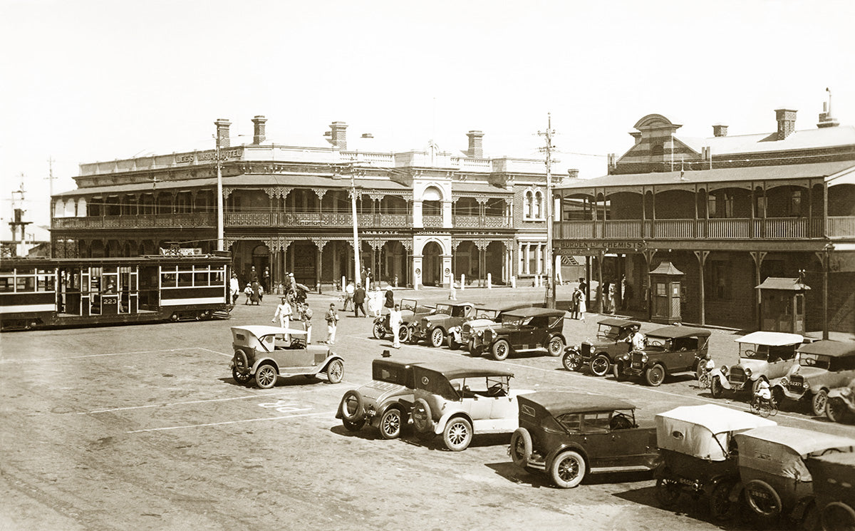 Lees Ramsgate Hotel And Square, Henley Beach SA Australia c.1927