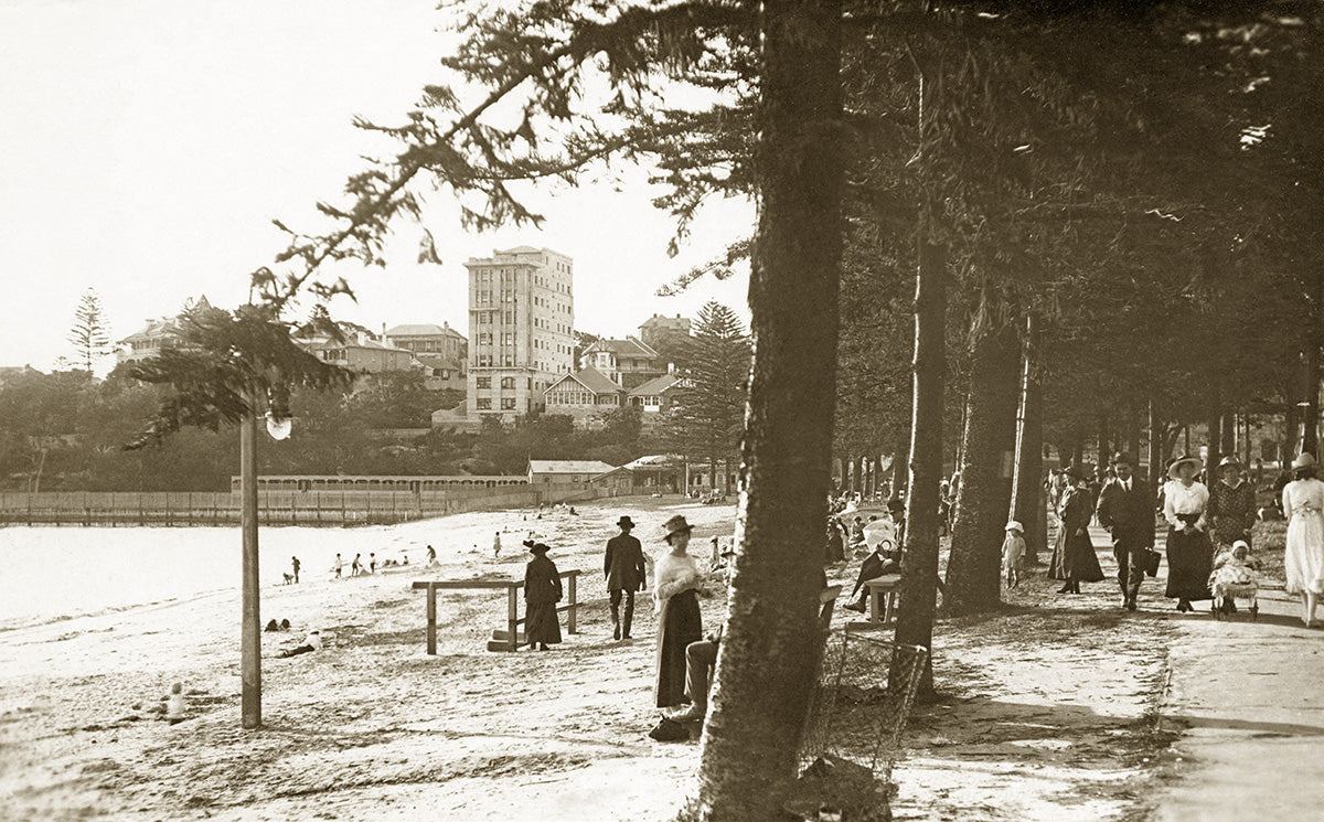 Ocean Beach, Manly NSW Australia c.1907