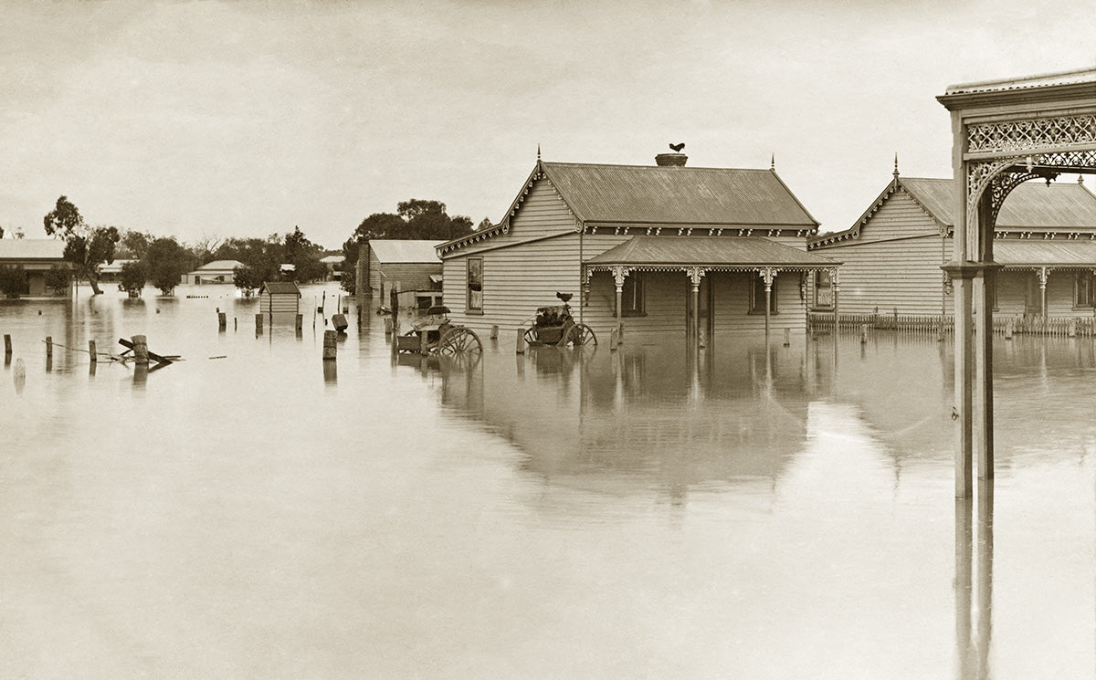 In Flood, Horsham VIC Australia 1910s