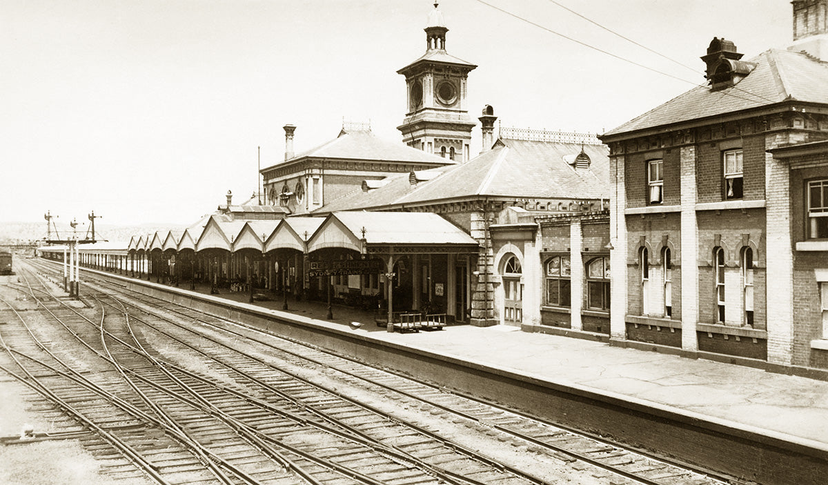 Railway Station - The Longest Platform In Australia, Albury NSW Australia c.1924