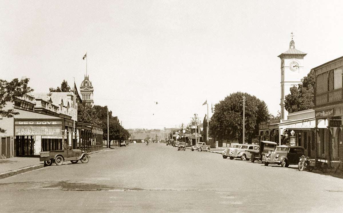 Wallendoon Street, Cootamundra NSW Australia 1930s