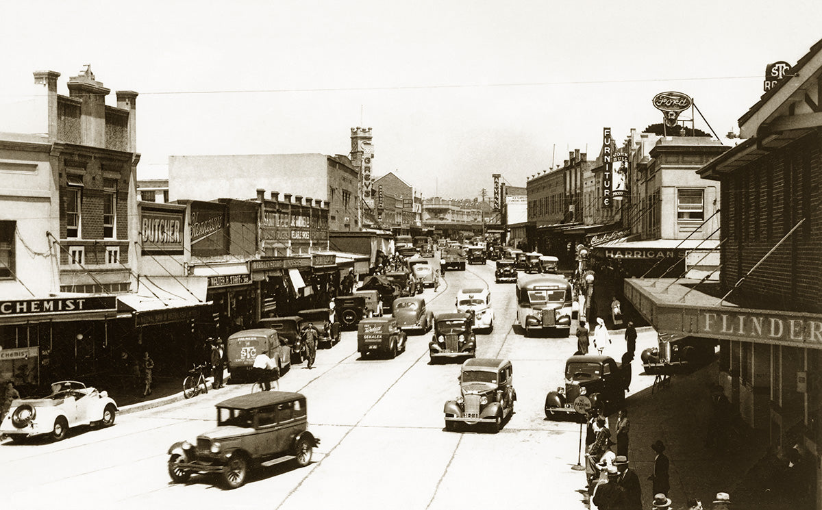 Crown Street - Looking West, Wollongong NSW Australia c.1938