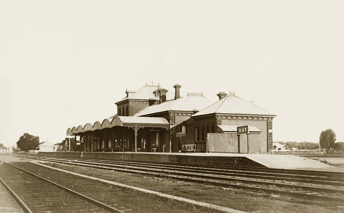 Railway Station, Hay NSW Australia c.1900