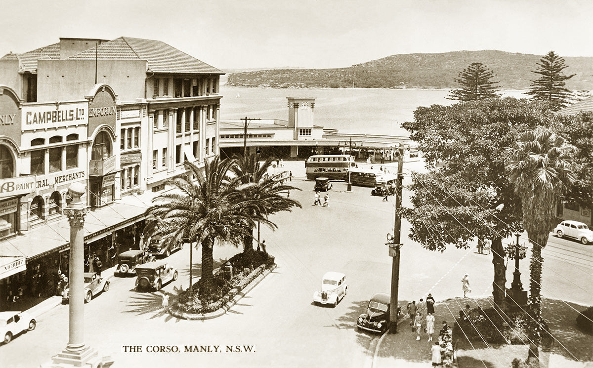 The Corso Looking Towards The Wharf, Manly NSW Australia c.1940