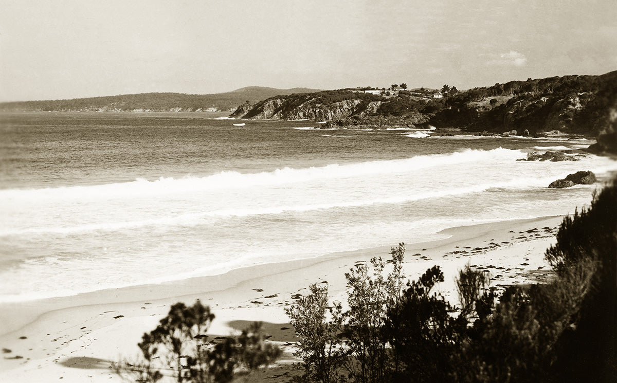 Asling Beach, Eden NSW Australia c.1938