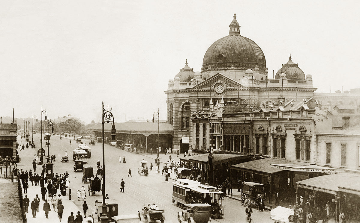 Swanston Street - Showing Central Railway Station, Melbourne VIC Australia c.1919