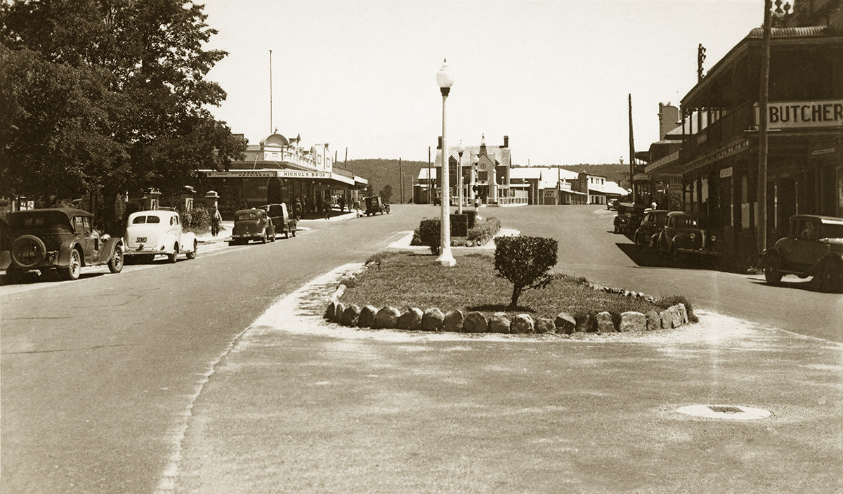 Main Street, Mittagong NSW Australia 1940s