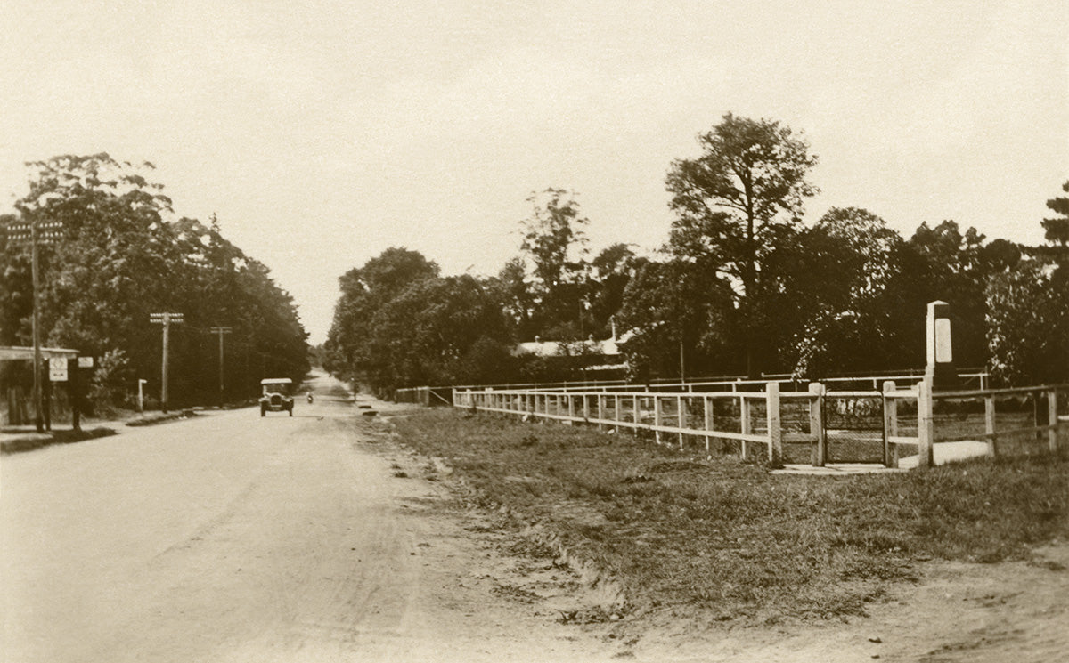 Mona Vale Road, St. Ives NSW Australia c.1922