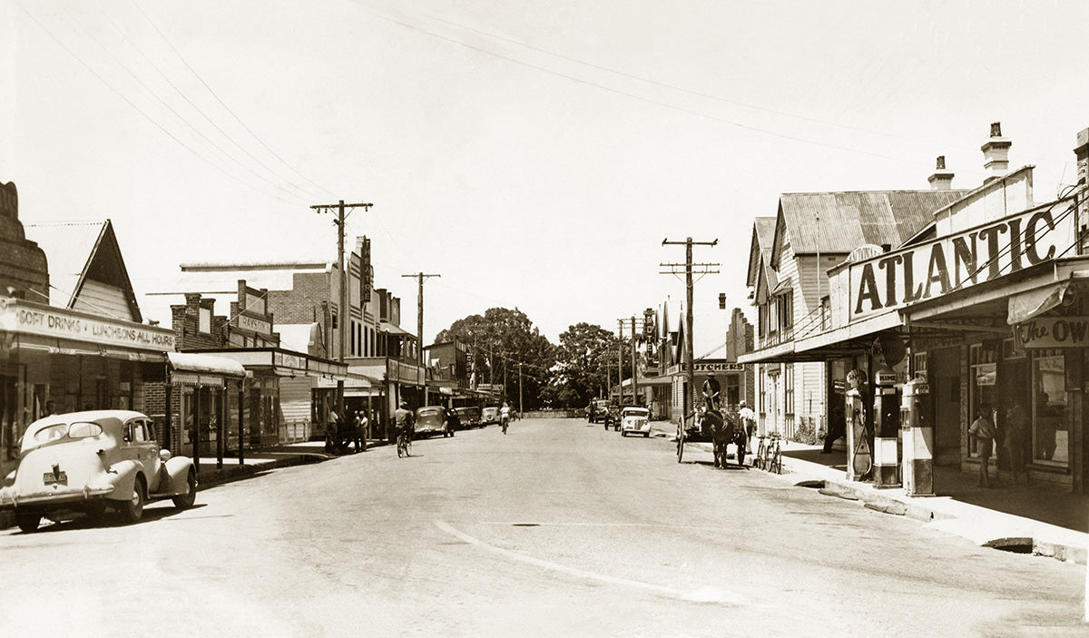 Main Street, Maclean NSW Australia c.1938