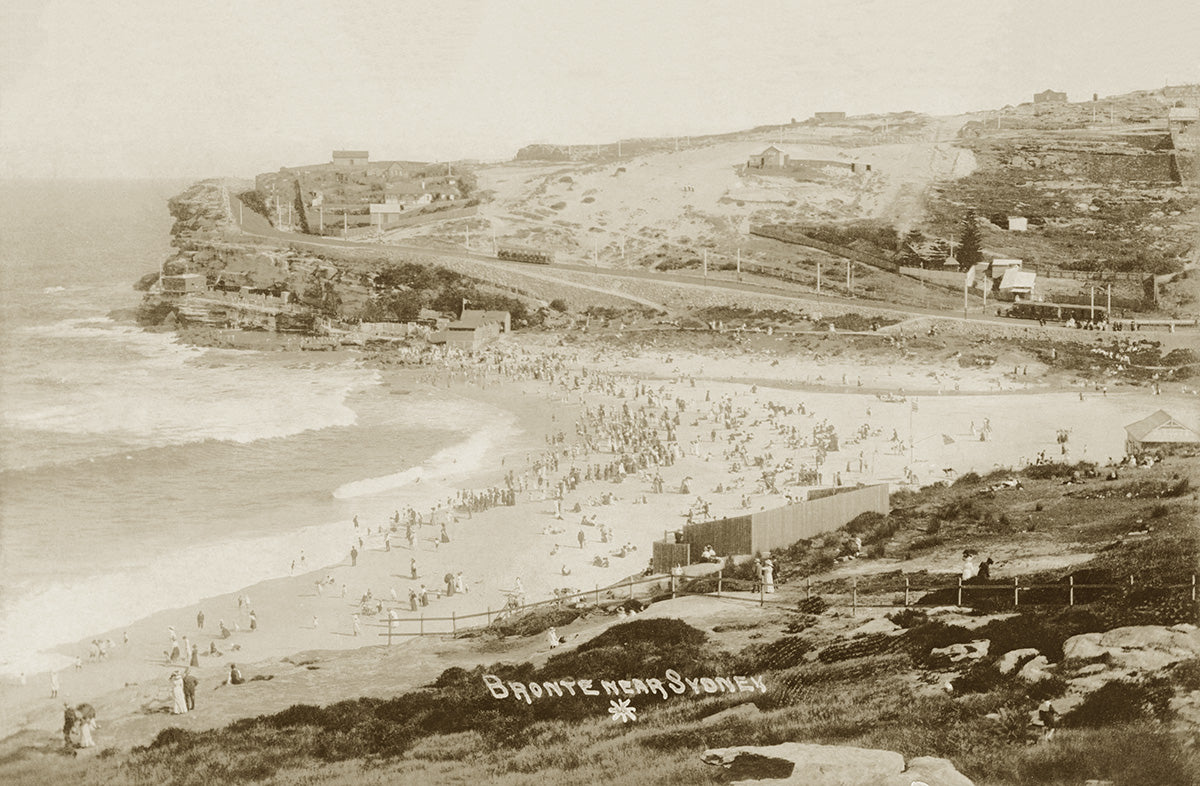 Beach, Bronte NSW Australia c.1915