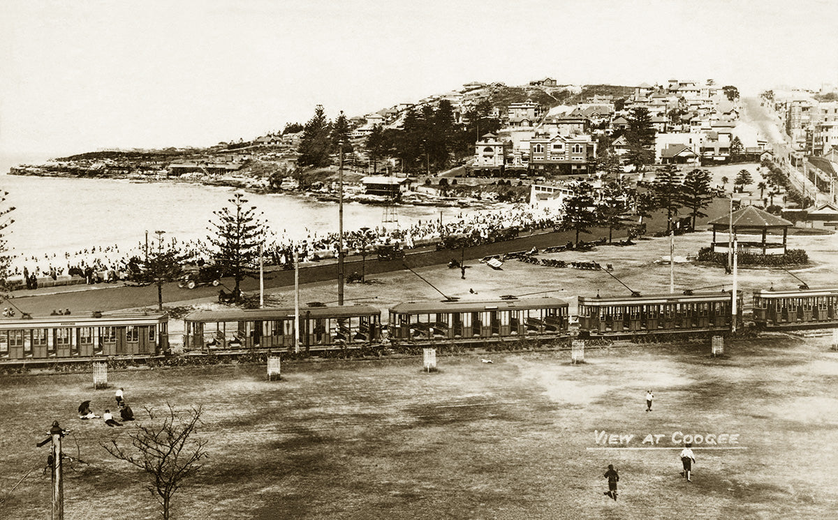 Beach And Trams, Coogee NSW Australia c.1928