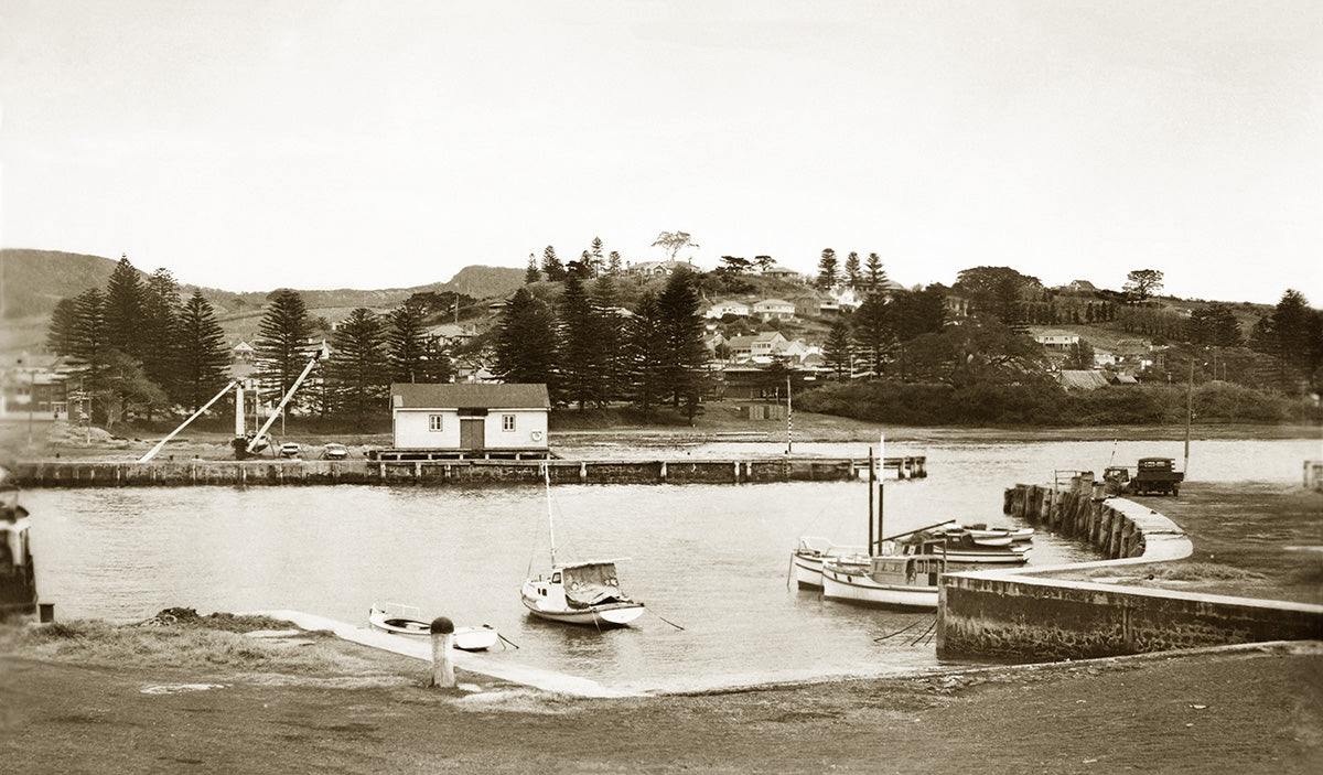 Harbour, Kiama NSW Australia 1930s