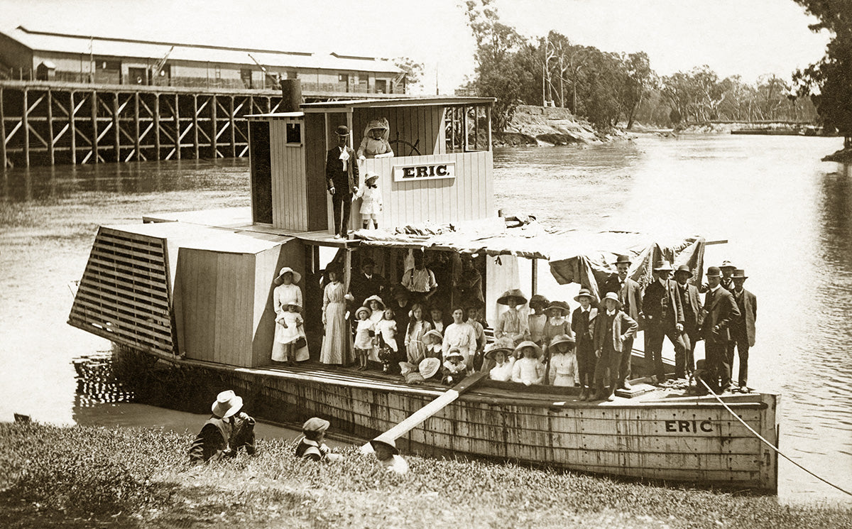 Paddle Steamer - Eric, Echuca VIC Australia 1913