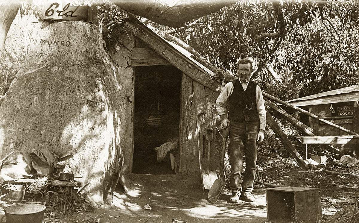 A Settlers Home - Pioneers,  QLD Australia c.1895