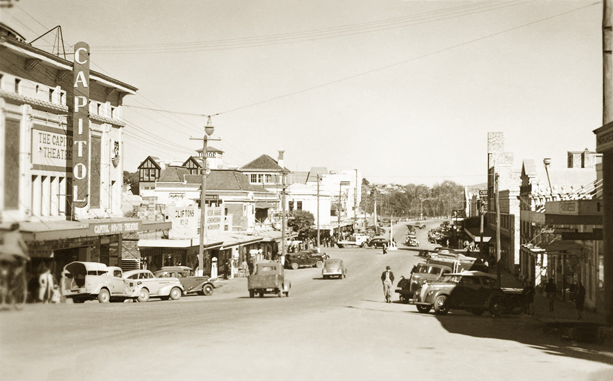 Brisbane Street, Tamworth NSW Australia 1940s