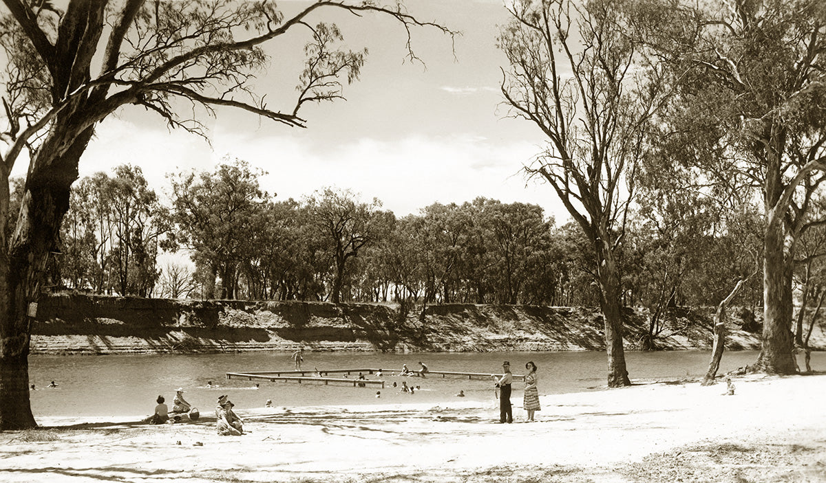 Brewery Bend, Deniliquin NSW Australia 1940s