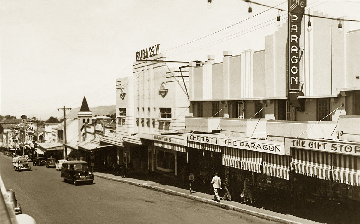 Katoomba Street And The Paragon, Katoomba NSW Australia c.1937
