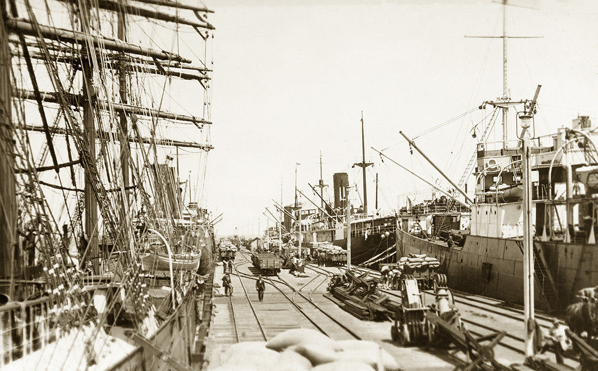 Queens Pier, Melbourne VIC Australia c.1910
