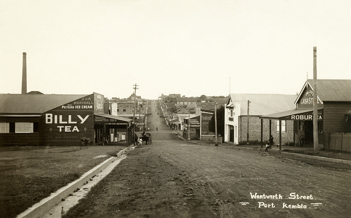 Wentworth Street - The Picture House - London Hippodrome, Port Kembla NSW Australia c.1917