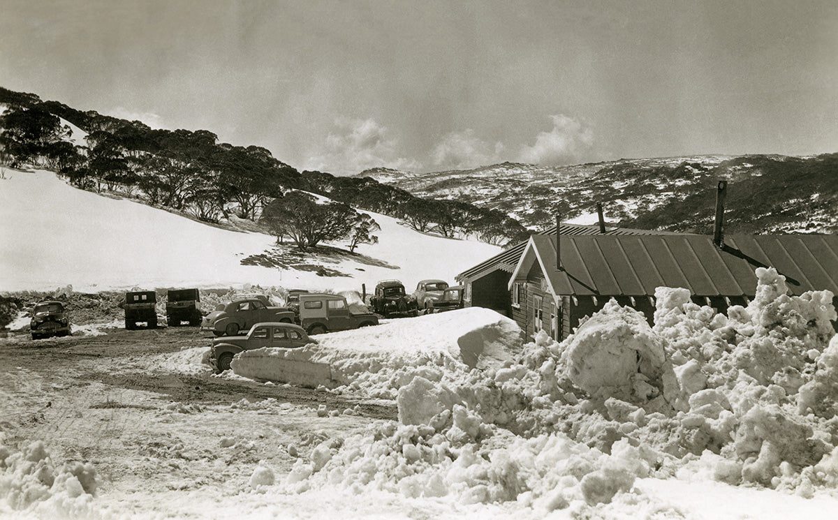 Smiggins Haless Cafe - Mount Kosciusko, Snowy Mountains NSW Australia c.1952