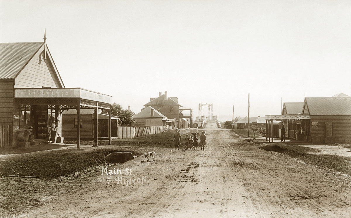 Main Street, Hinton NSW Australia c.1905