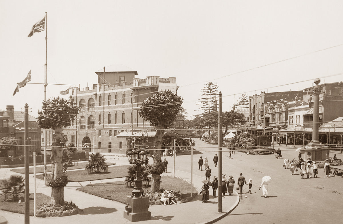 The Corso, Manly NSW Australia 1922