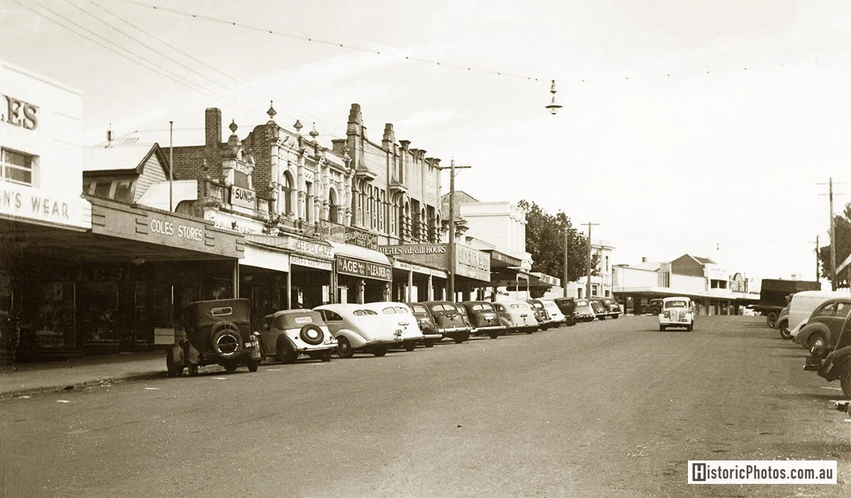 Murray Street, Colac VIC Australia c.1947