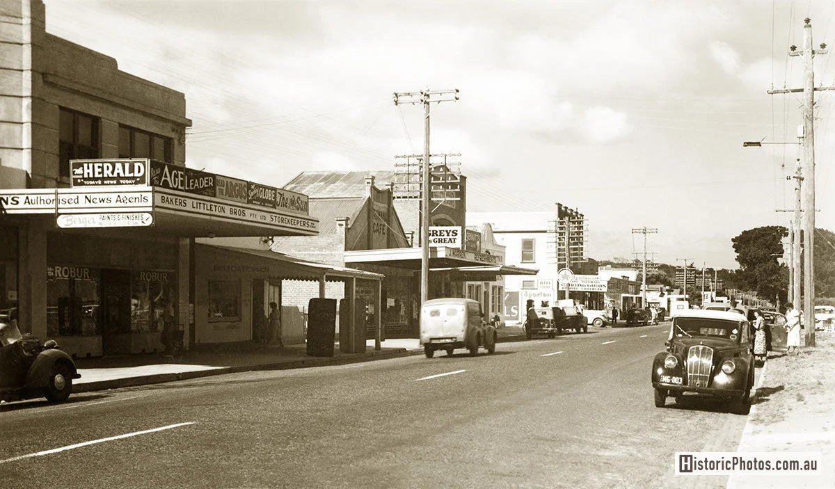 Nepean Highway, Dromana VIC Australia 1940s
