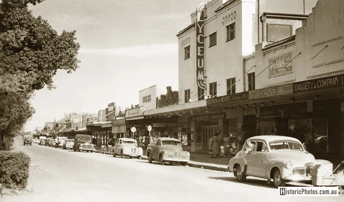 Banna Avenue, Griffith NSW Australia 1950s