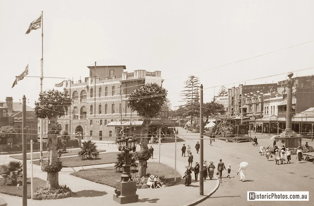 The Corso, Manly NSW Australia 1922