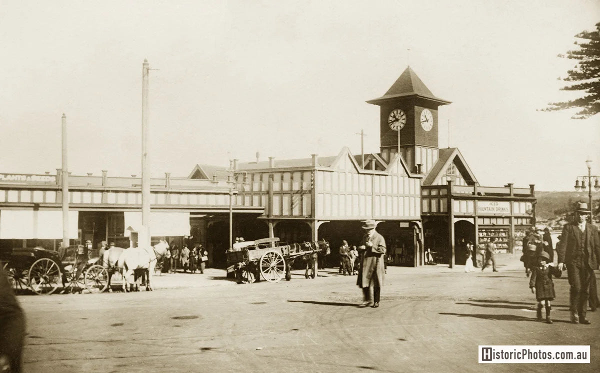 Ferry Wharf, Manly NSW Australia c.1910