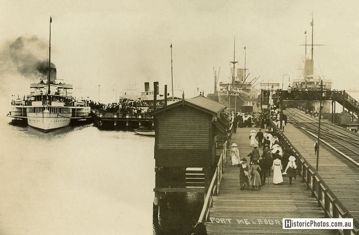 Port Melbourne Pier, Melbourne VIC Australia c.1897