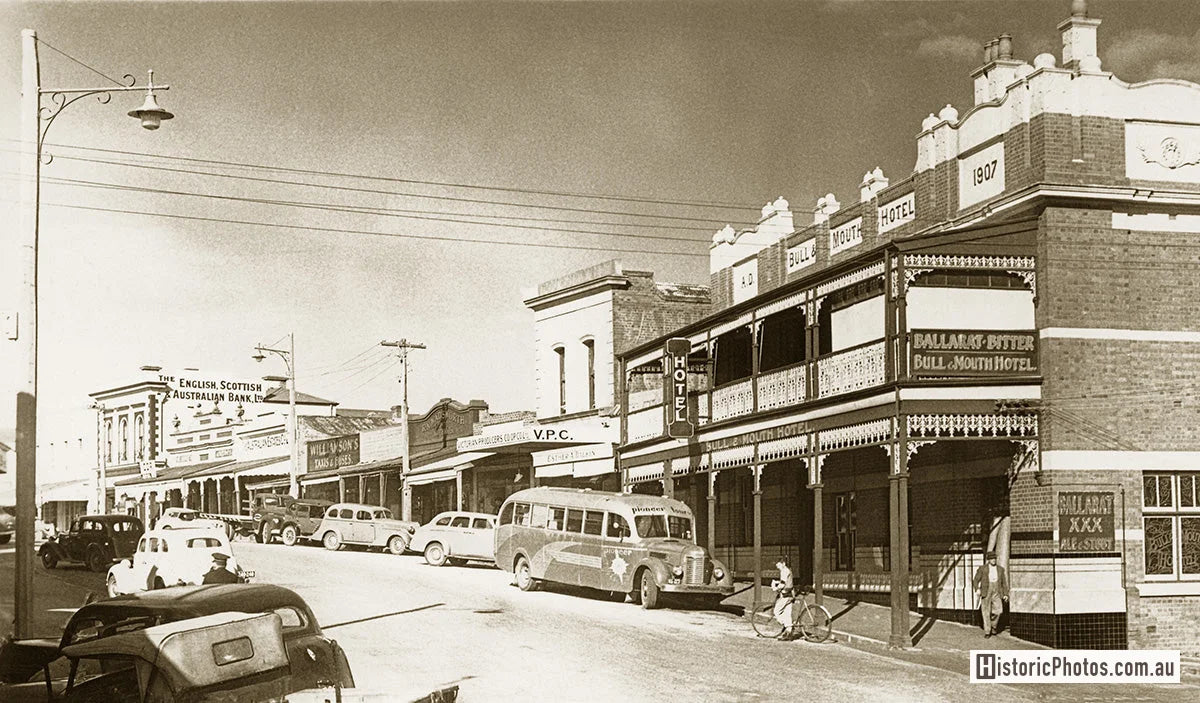 Main Street, Stawell VIC Australia 1940s