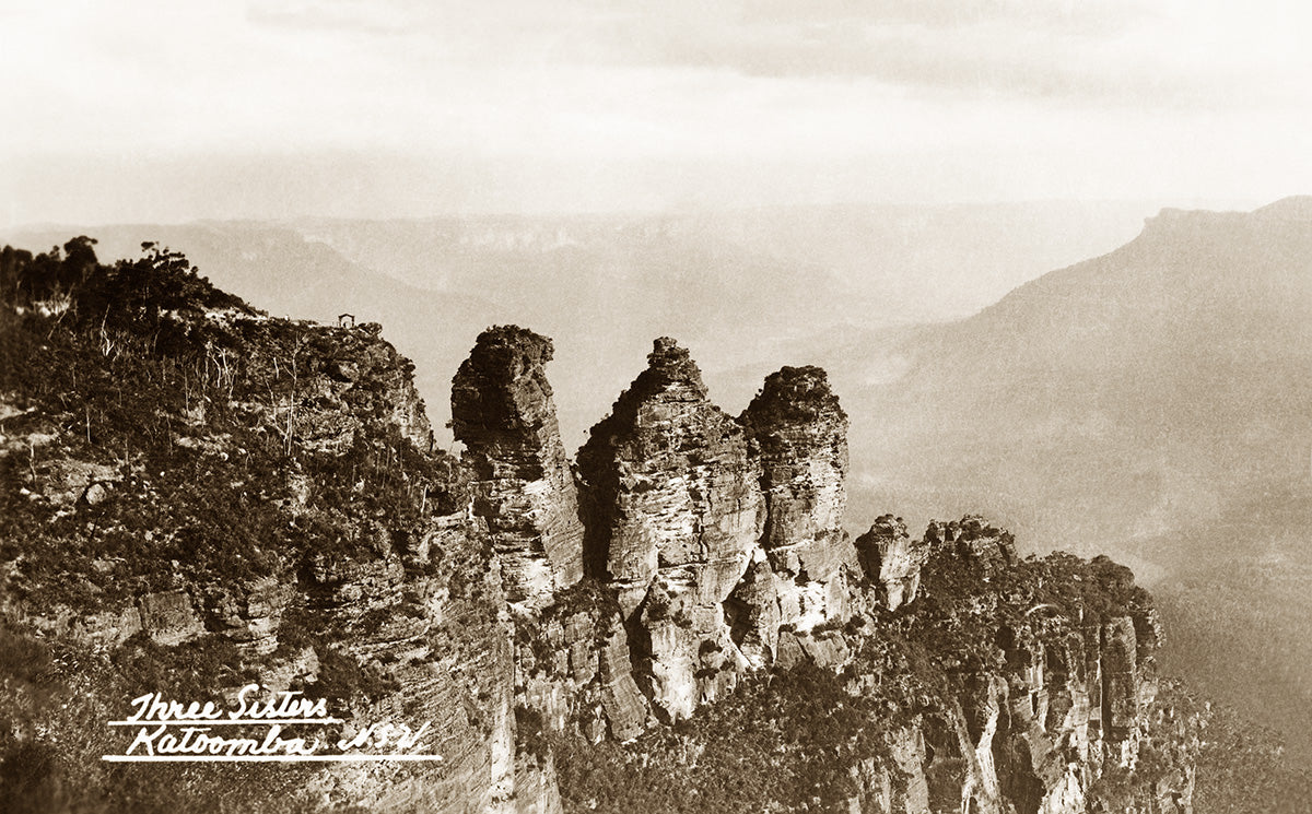 Three Sisters, Blue Mountains NSW Australia 1930s