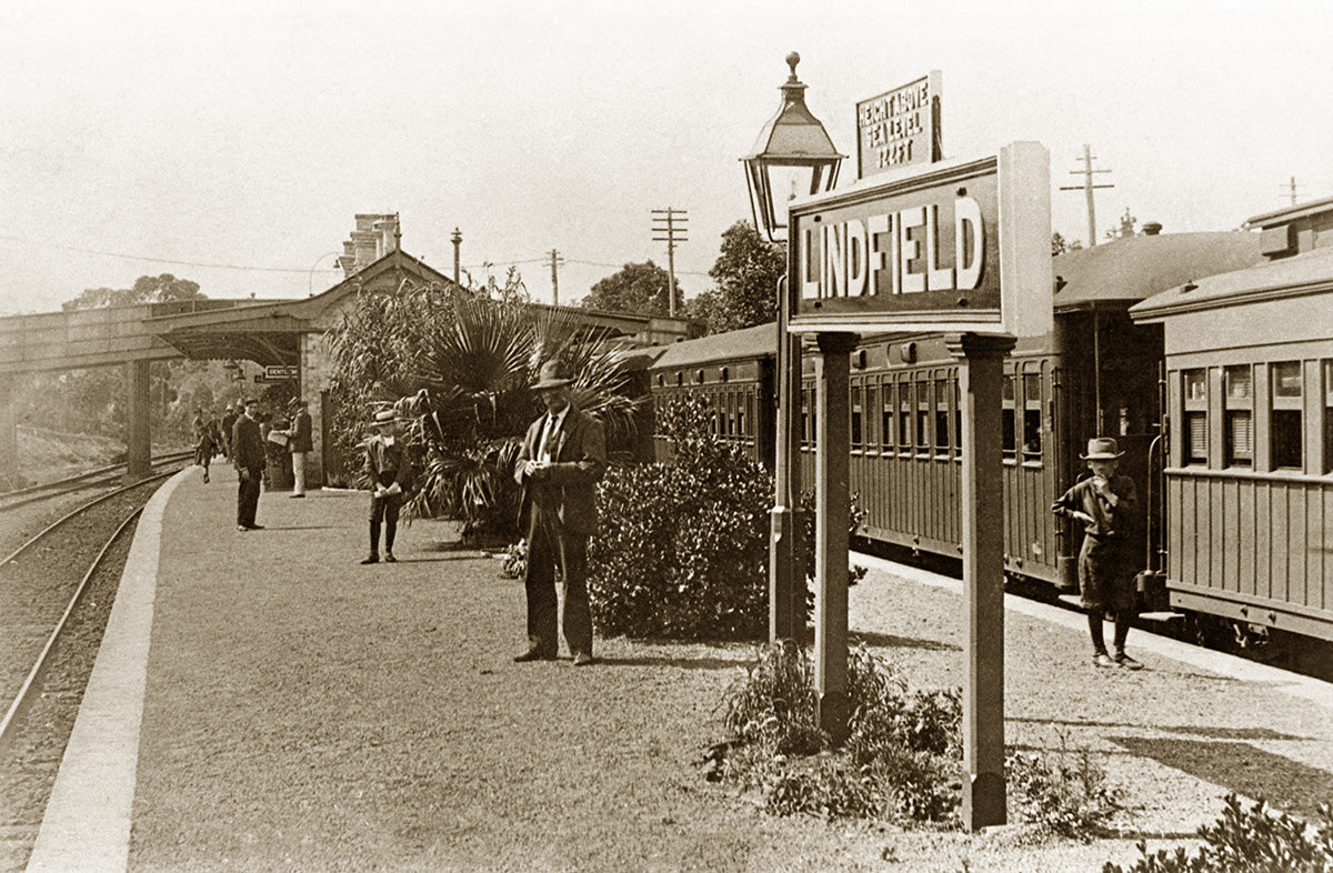 Railway Station, Lindfield NSW Australia c.1900