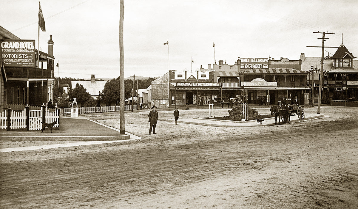 Douglas Square, Lawson NSW Australia c.1910