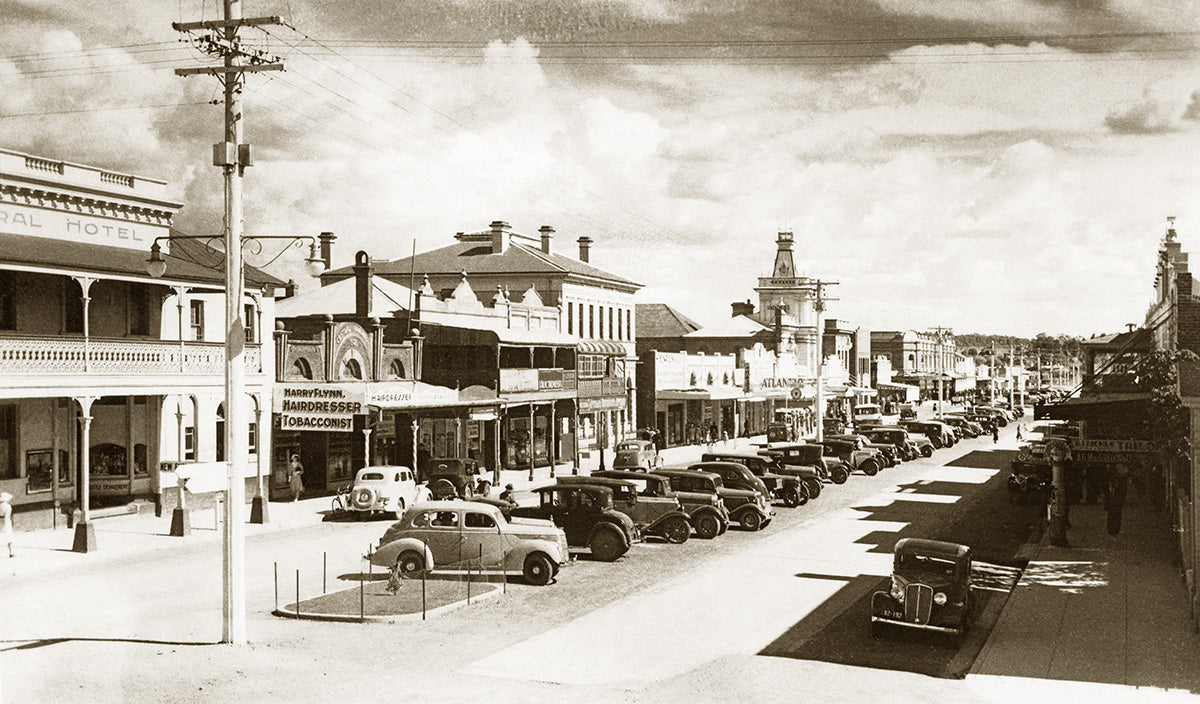 Grey Street, Glen Innes NSW Australia c.1949