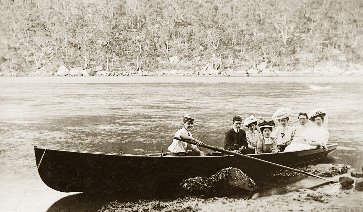 Rowing, Berowra Waters NSW Australia c.1902