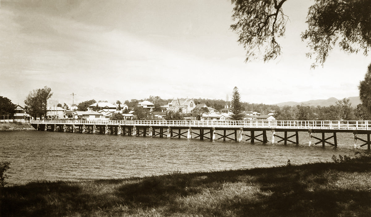 Moruya River And Bridge, Moruya NSW Australia c.1937
