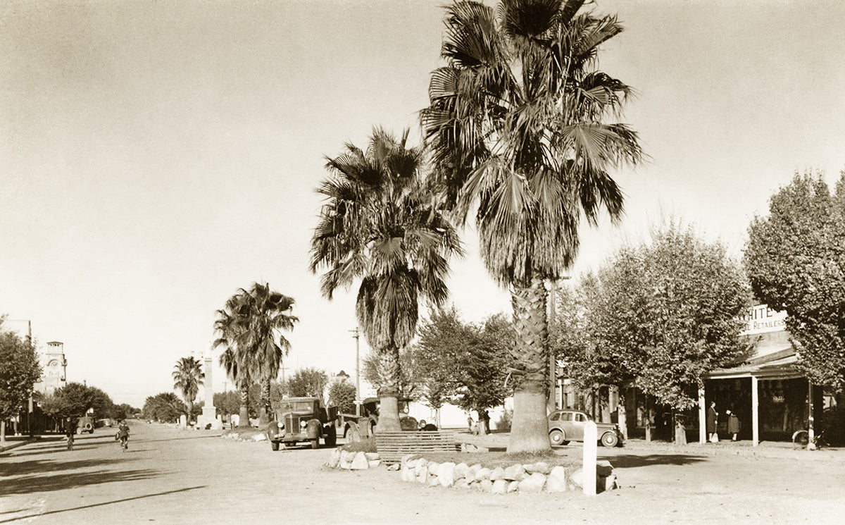 Belmore Street, Yarrawonga VIC Australia c.1937