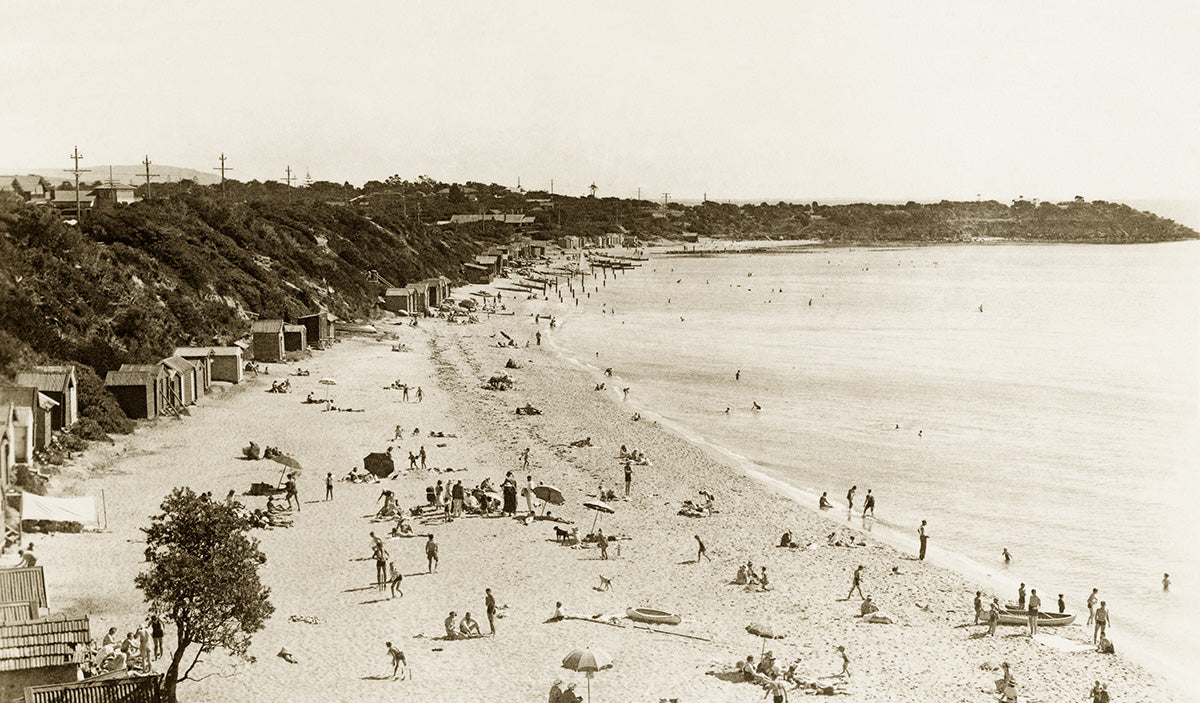 Fishermans Beach, Mornington VIC Australia c.1937