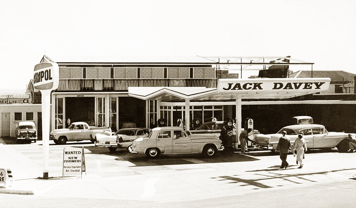 Tweed Heads Service Station, Tweet Heads NSW Australia 1964