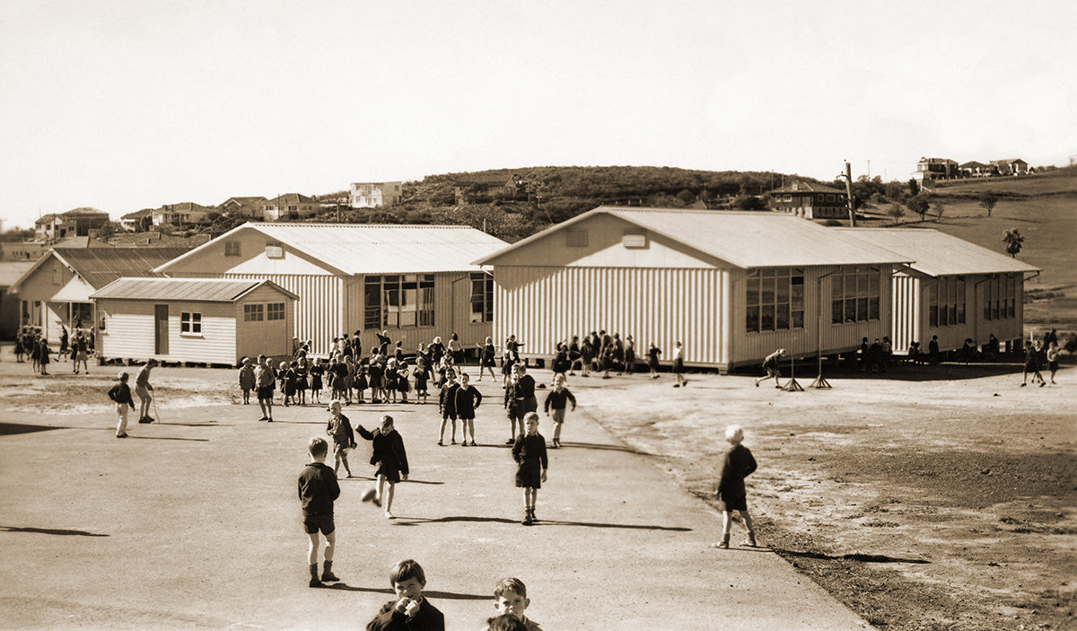 Beach School, Avalon NSW Australia c.1957